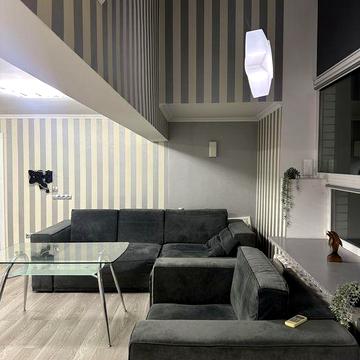 Оренда 3к квартири на вул. Ахматової 5