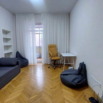 Оренда 2х кімнатної квартири на Подолі.