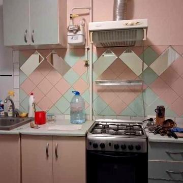 Продаю 1 к.квартиру на Электронной-Космонавтов