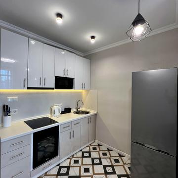 Європейського Союзу просп. (Правди), 43