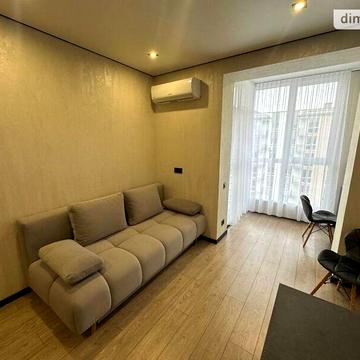 Продаж 1к Квартира Сімейна вулиця