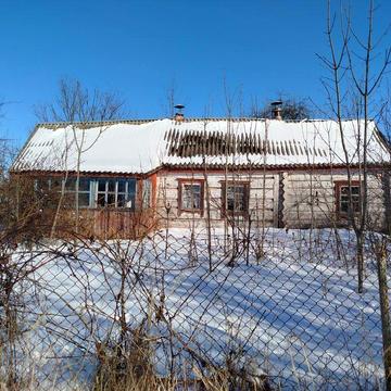 Деревяний будинок с.Баранівка Коростенський р-н, 25 сот землі