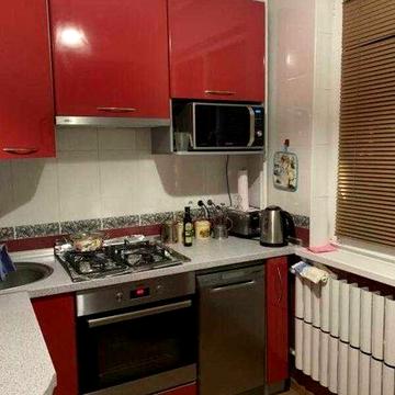 Продам 2 кімнатну кв. біля метро. Салтівка