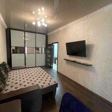 1-кімнатна квартира в ЦЕНТРІ, новий будинок ЖК 16 Перлина