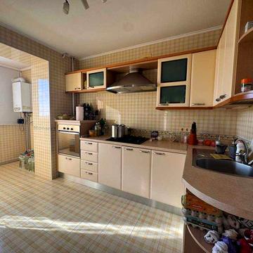 Новий цегляний будинок Черемушки  Газ 3-кімнатна з ремонтом