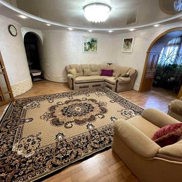 Срочно Продам 4х на Рабочей 152 с ремонтом