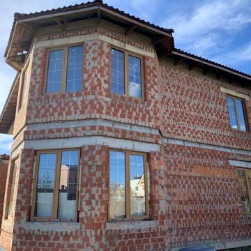 Коробка от строителей в Совиньоне