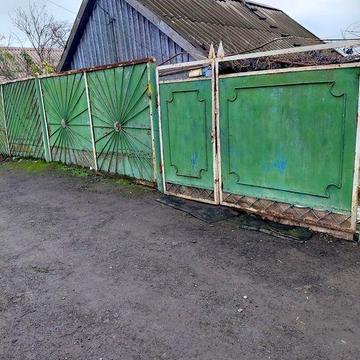 Продаю газофицированный дом со всеми удобствами на посёлке Победа