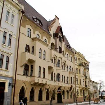 Велика квартира на Кобилянскій 180кв в Німецькому домі ЖК Немецкий Дом