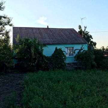 Продам будинок в місті Андрушівка.