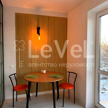 32-га Садова вул., (Будинок)