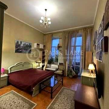 Костельна (Костьольна) 7 Дореволюційна Будівля 2К кв-ра Центр Майдан