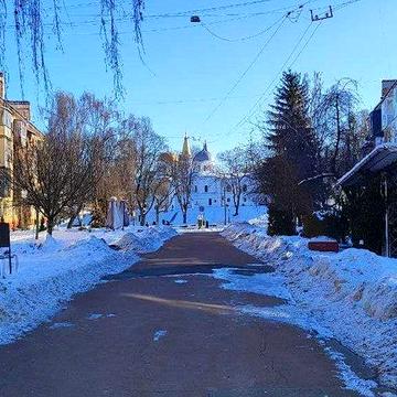 Продається 2 кімнатна квартира, як інвестиція в бізнес..