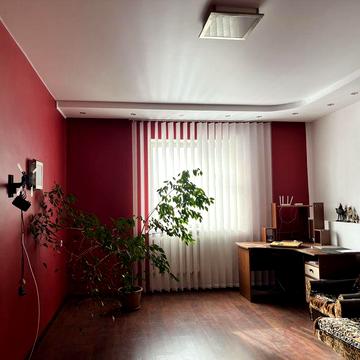 Продам 2к квартиру 80,7 м2 в смт. Іванків, Вишгородський р-н.