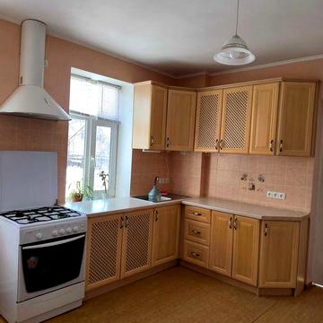 Ірпінь, оренда 1/2 будинку з окремим входом