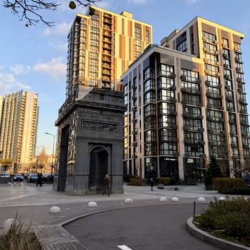 Джона Маккейна вул. (Івана Кудрі), 3-А