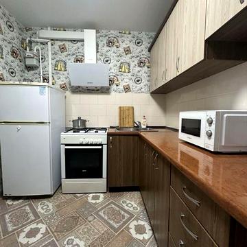 Здача 4-кв Головатого.3 поруч ЦУМА К. Шляху