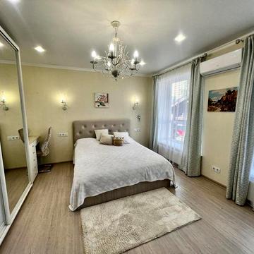 Дворівнева кв. в Бучі з ремонтом .мін податки .Без комісії