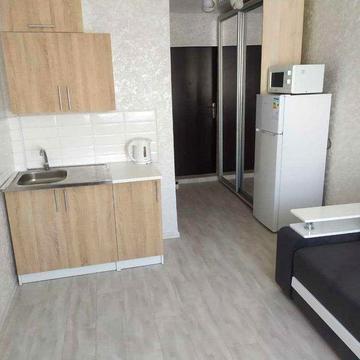 Сдам квартиру  центр, низ Поля, Антоновича