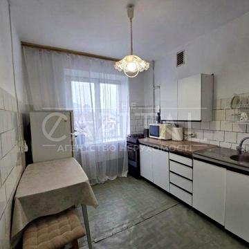 Продаж квартири біля метро,2 спальні Печерськ