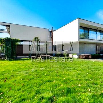 Продаж будинок 488м2 10 соток басейн Конча-Заспа Козин Романків