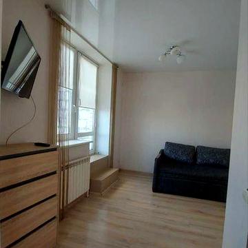 Оренда квартири-студії біля метро Мінська, вул. Калнишевського 7