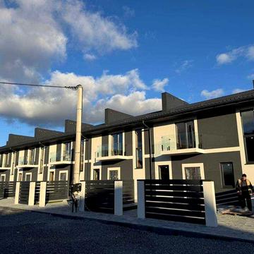 Продаж котедж\таунхаус Конопниця,106м,Газ,штукатурка,бруківка,шлагбаум