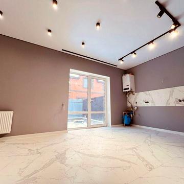 Двоповерховий Таунхаус ремонт 95 кв.м. 3 кімнати, Без Комісії