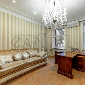 Продаж квартири, вул. Інституцька, Печерський р-н, Хрещатик