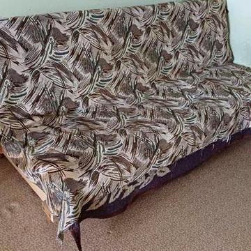 1к.кв. вул.Заболотного,74,метро  Теремки 7хв.пішки. Можна з тваринами