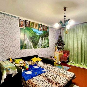 Без% Троєщина.Продаж 3к кв-ри Олександри Естер(Цвєтаєвої)