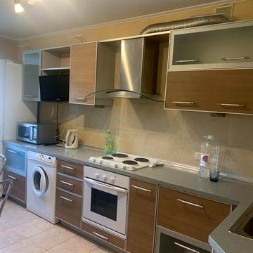 Красива 3 кв на 5 поверсі 10 мкр