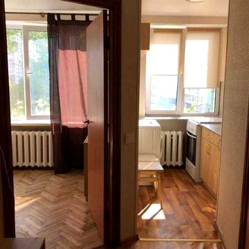 квартира однокімнатна  Новаторів 2А