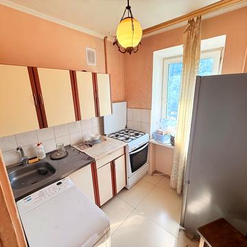 Науки просп., 11