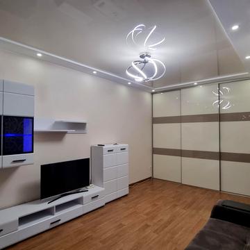 Бориса Гмирі вул., 18