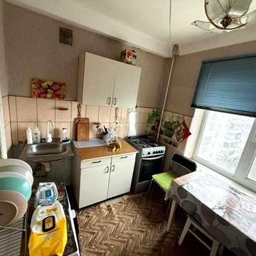 Оренда 1-но к.кв. вул. Парамонова, буд. 19, Космічний р-н, 8 поверх.