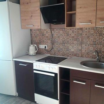 Хозяйка сдам в аренду свою 1к квартиру Левобережный Березинка Караван