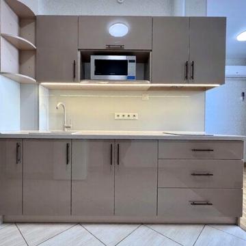 Оренда 1-кімн.кв. Вул. Камʼянська 6