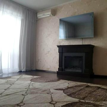 Вільний пров., 6