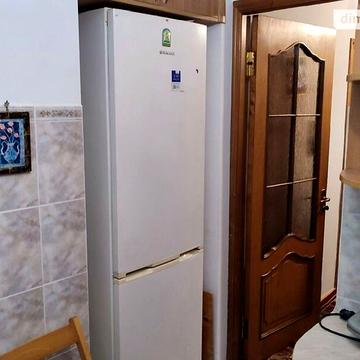 Довгострокова оренда 2к Квартира Роксоляни вулиця