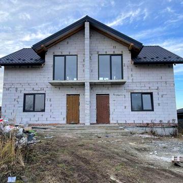 Продаж 2-х котеджів поблизу Львова с. Ременів