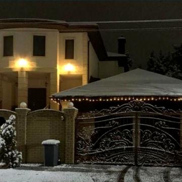 Оренда будинку з бассейном !