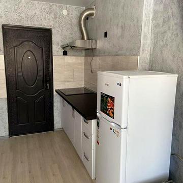 Продаж смарт-кімнати з ремонтом , меблями і технікою.