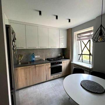 Оренда однокімнатної квартири Липківського 35а