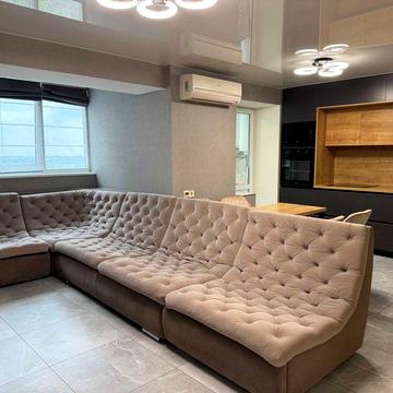 Продам 2-х комн кв-ру в кирпичном доме 55кв  с евроремонтом Тополь-1