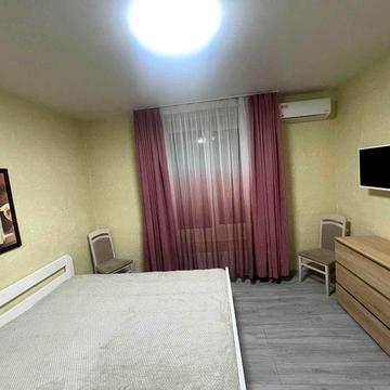 ЖК У-квартал, 2 кімнатна Уютный Затишний 1поверх Героїв небесної 18/8