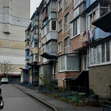 Здається 2-х кім в центрі Вишгорода