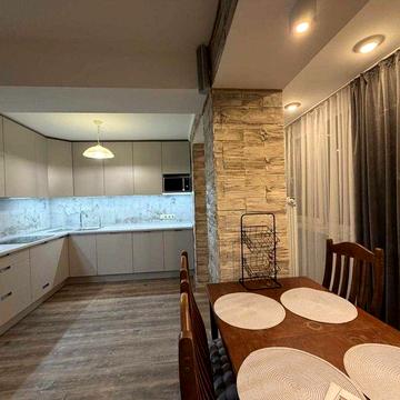 Оренда затишної 3к, вул. Олекси Тихого 23, м.Шулявська, низький поверх