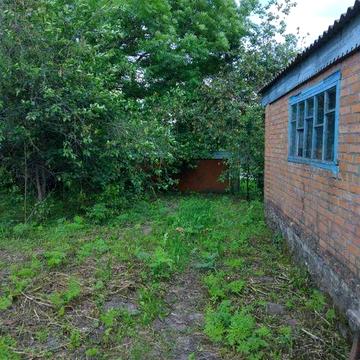 Будинок в селі щастлива