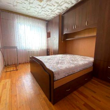 Здам 2-х кімнатну в  районі Житнього ринку з Автономним Опаленням